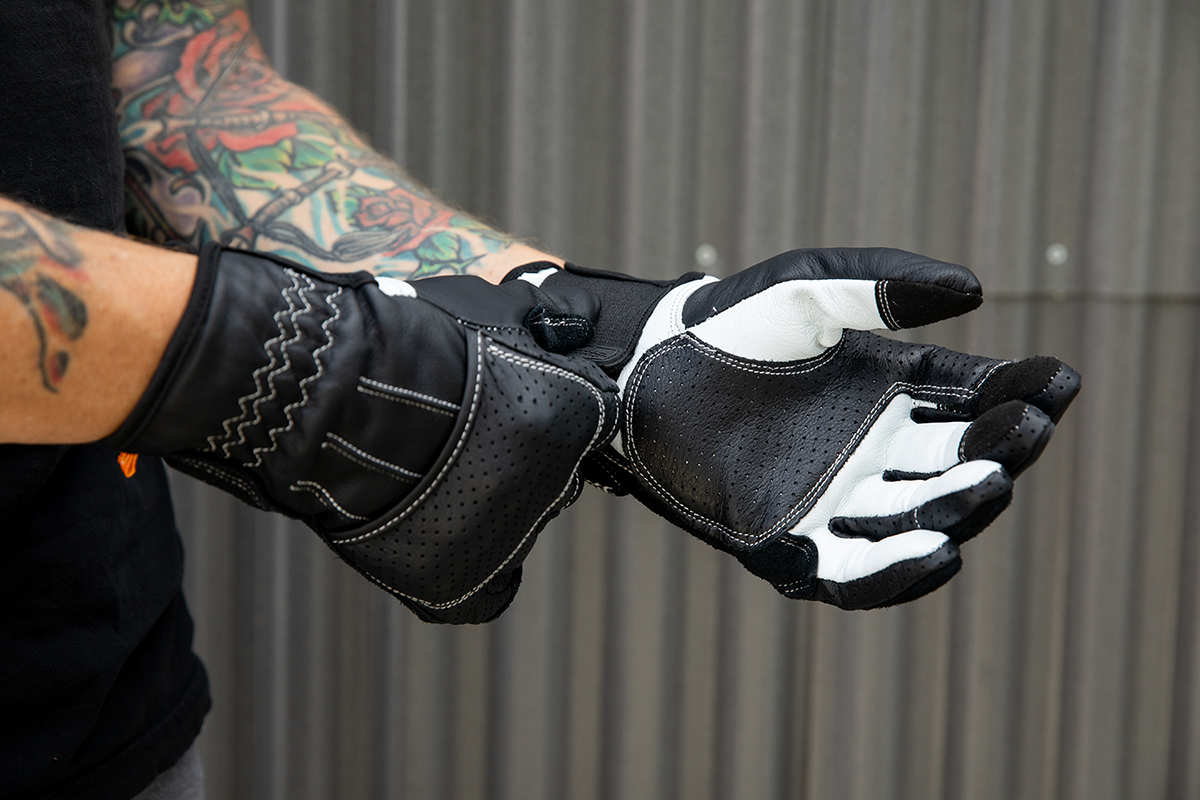 Borrego Gloves - Black/Cement - Large