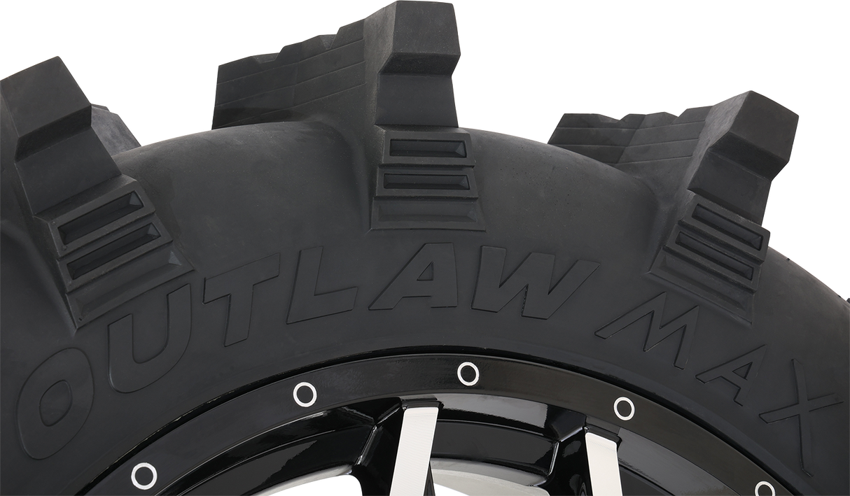 Tire - Outlaw Max - Front/Rear - 33x10R18 - 8 Ply