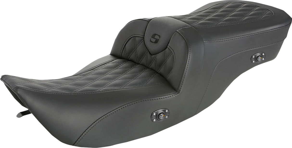 Roadsofa™ Seat - without Backrest - Full Lattice Stitch - Heated - \'99-07 FLH 1997 - 2007