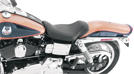 Tripper™ Solo Seat - Tuck and Roll - Dyna 2006 - 2017