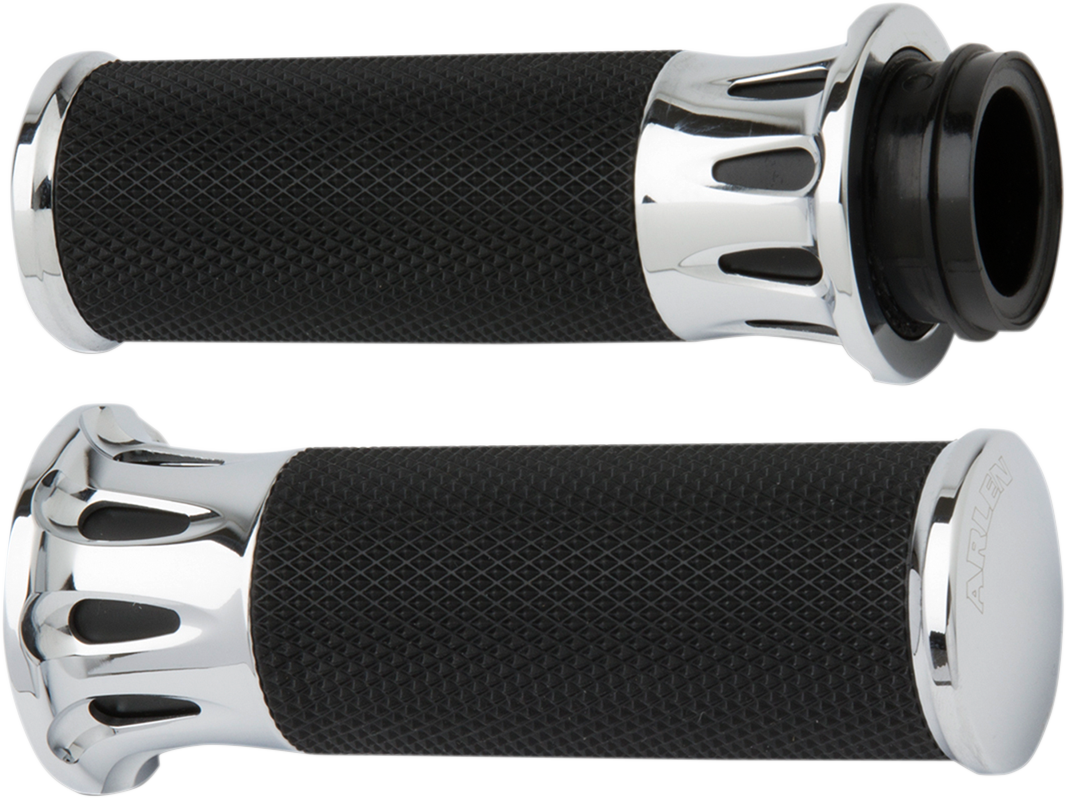 Grips - Deep Cut - TBW - Chrome 2008 - 2022