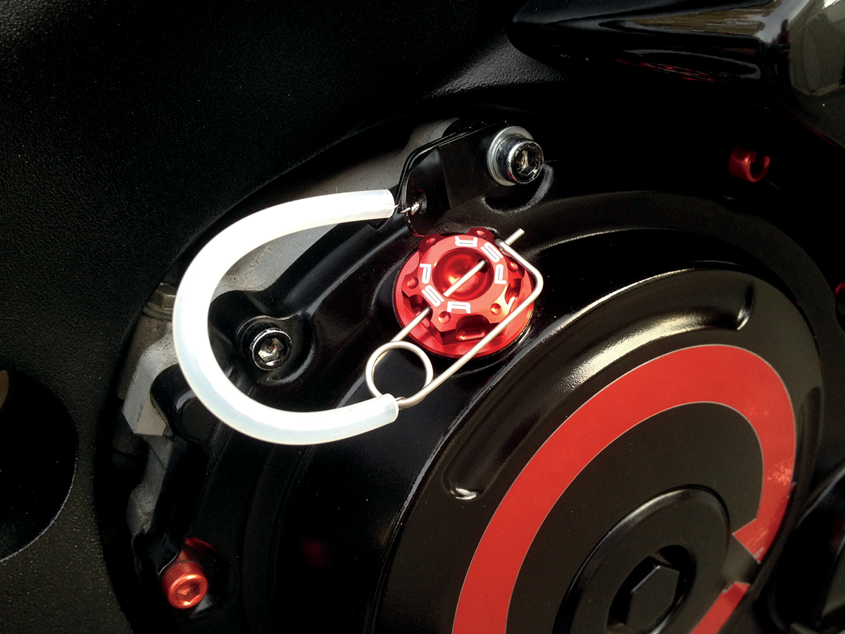 Oil Cap Kit - Red - M25 x 1.5 - Aprilia 2009 - 2016